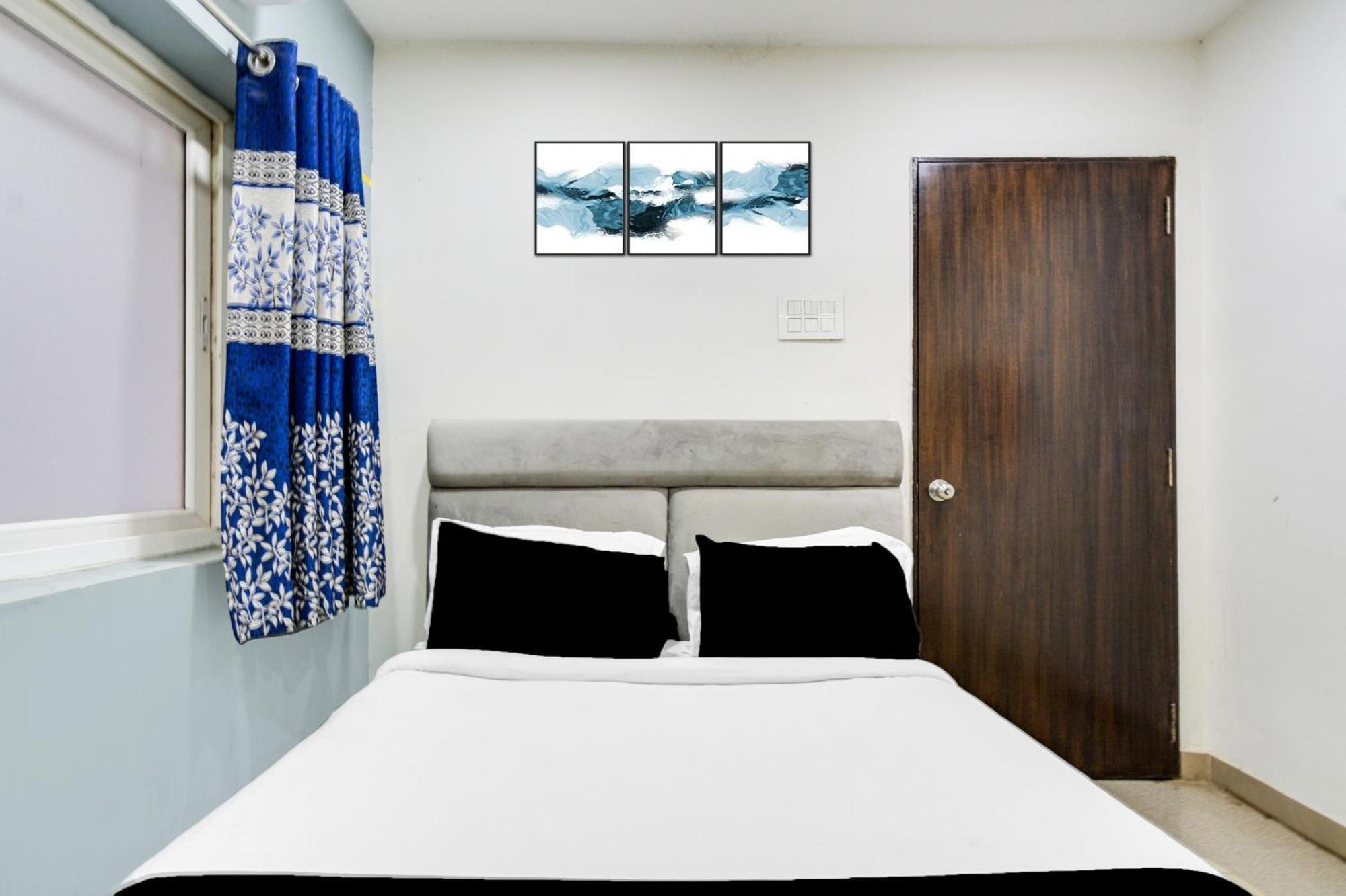 Super Townhouse Madhapur 100 Feet Road Formerly Jkc Grand Hyderabad Ngoại thất bức ảnh